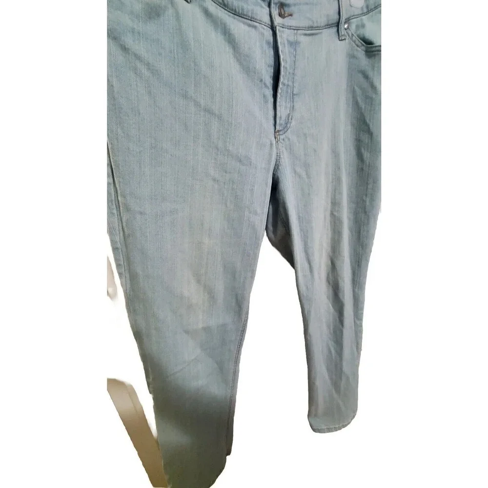 Women's Chico's Light Blue Boot Cut Jeans Size 2.5 Reg